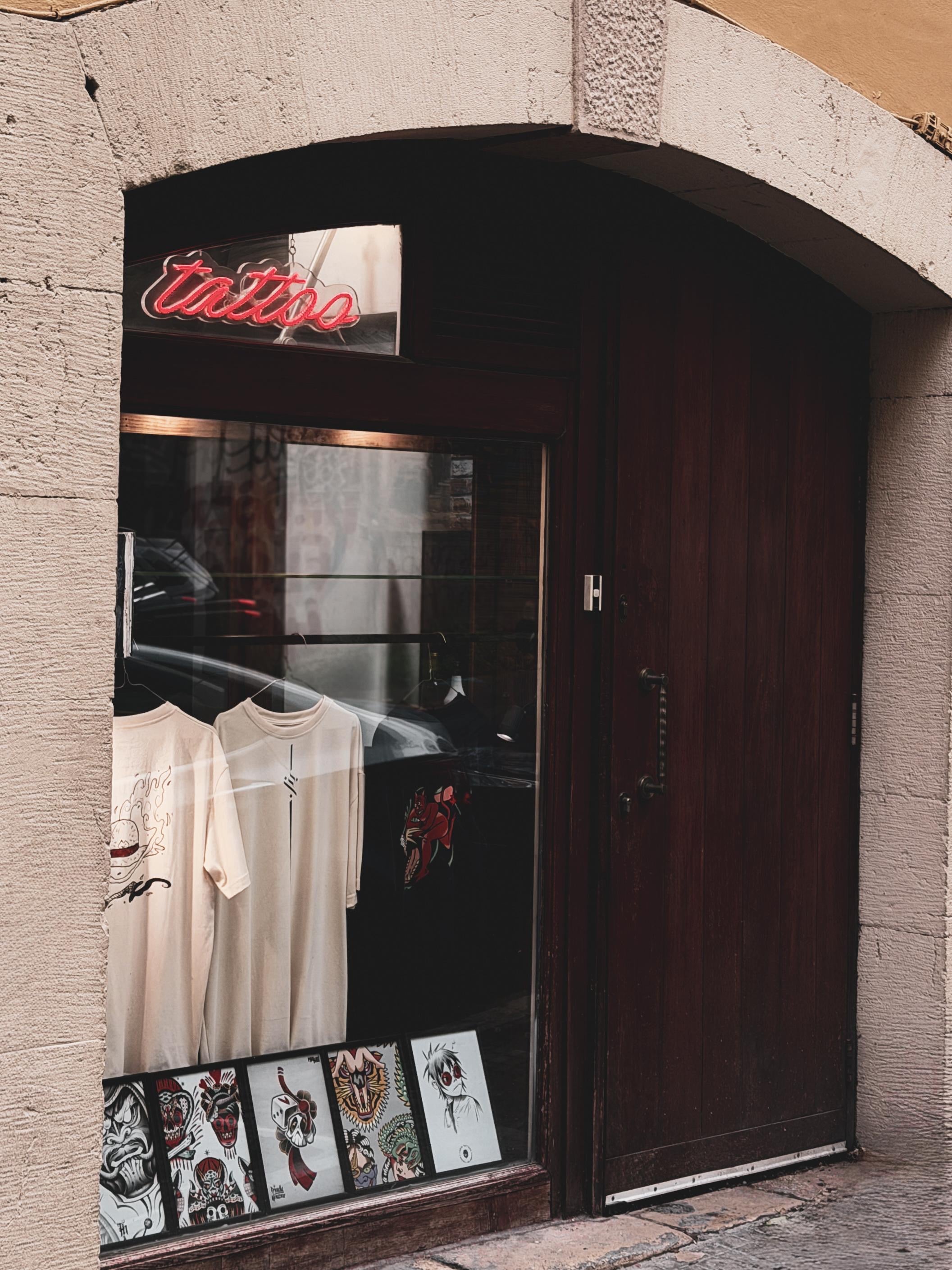 Dark Matter storefront on Rue Gouraud